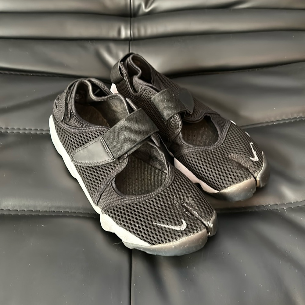 Nike Air Rift